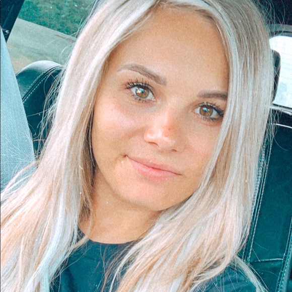 Meet your Posher, Jordan - Picture 2 of 2